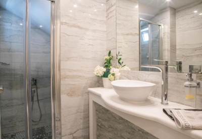 coral gallery | Bathrooms | Image ID: 577574